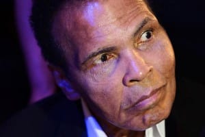 Muhammad Ali vuelve al hospital