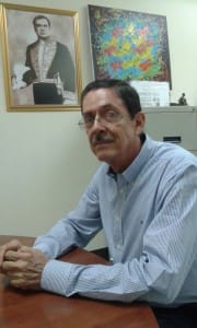Dr. Alfonso Valle secretario del CNEA