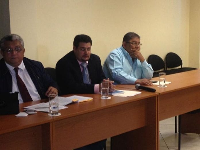 Los diputados del Partido Liberal Independiente (PLI), Raúl Herrera y Eddy Gómez