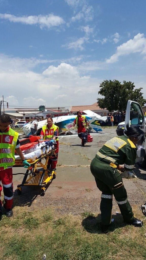 Tres muertos en Sudáfrica al estrellarse una avioneta