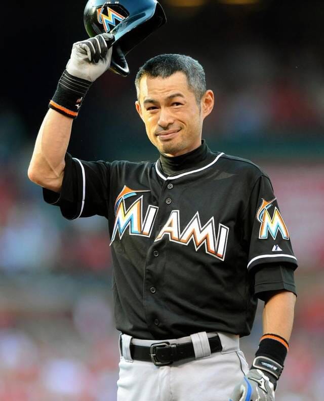 Ichiro Suzuki llegó a los 3 mil imparables en grandes ligas