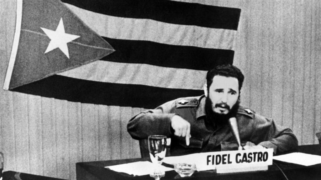 Fidel durante un discurso