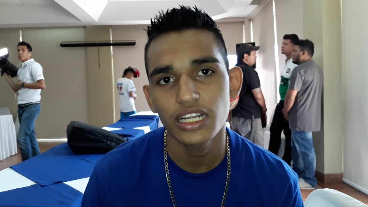 El boxeador nicaragüense Melvin López