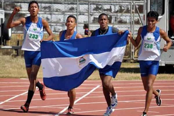 Atletas juveniles de Nicaragua