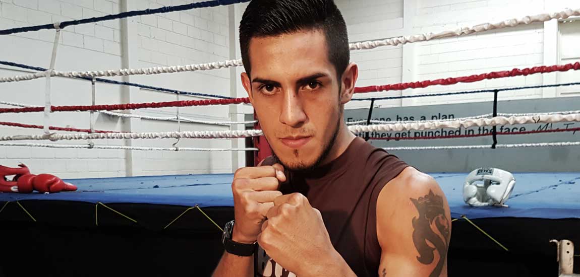 El boxeador nicaragüense Yerel Siezar