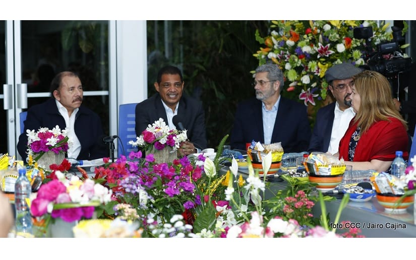 Representantes del BID se reúnen con el Presidente Daniel Ortega