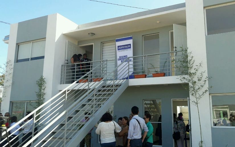 Inauguran primer edificio multifamiliar en carretera nueva a León