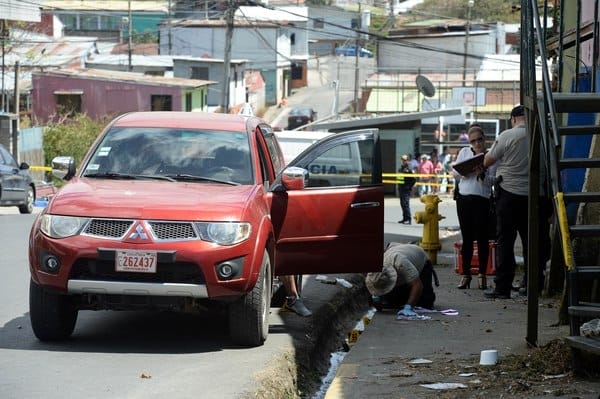 2 sujetos en moto llegaron hasta donde estaba el nicaragüense y lo asesinaron en Costa Rica