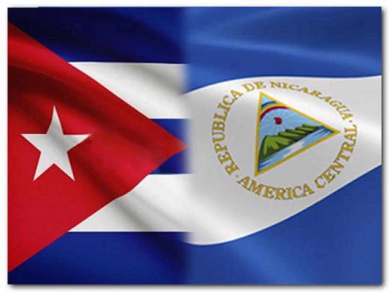 Banderas de Cuba y Nicaragua