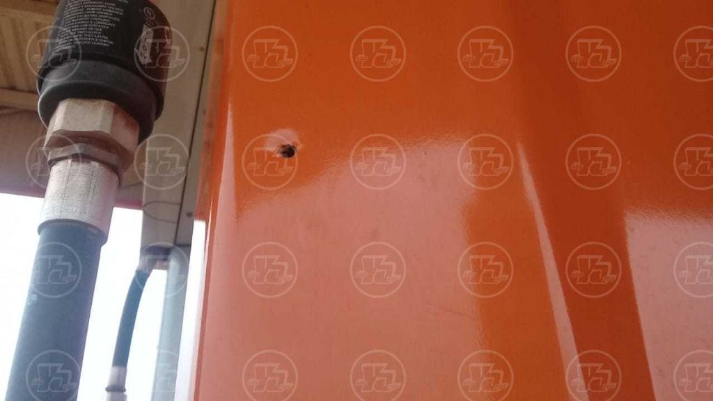 El hombre disparó varias veces contra el local donde trabajaba su compañera de vida en Bilwi