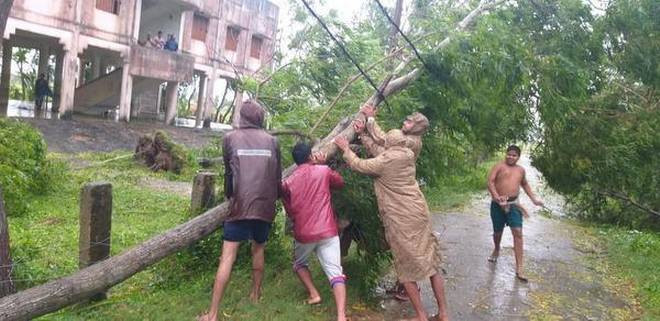 El ciclón Bulbul dejó 11 muertos en India y Bangladesh