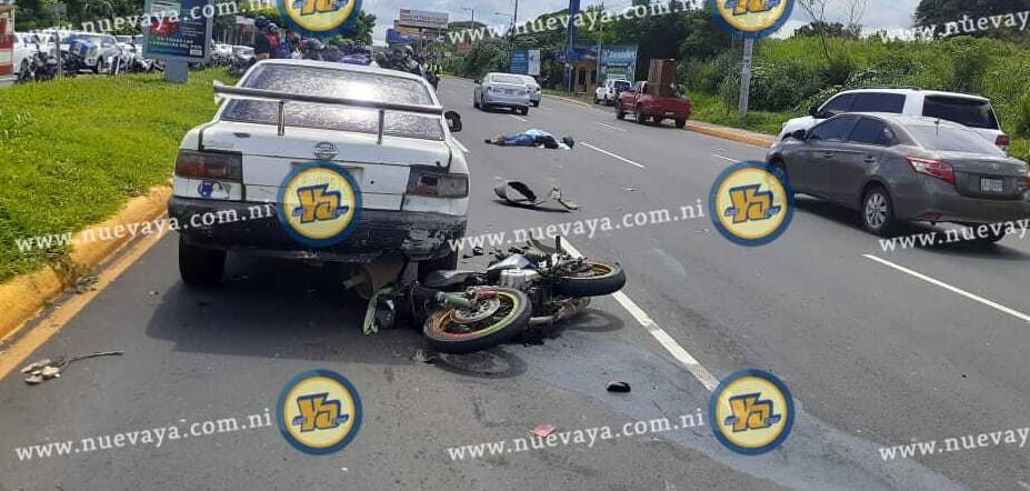 Motociclista muere al impactar vehículo en carretera a Masaya