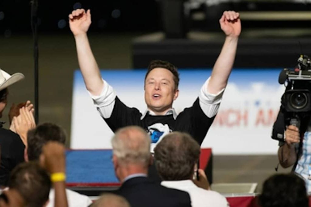 Elon Musk superó a Mark Zuckerberg como una de las personas más ricas del mundo