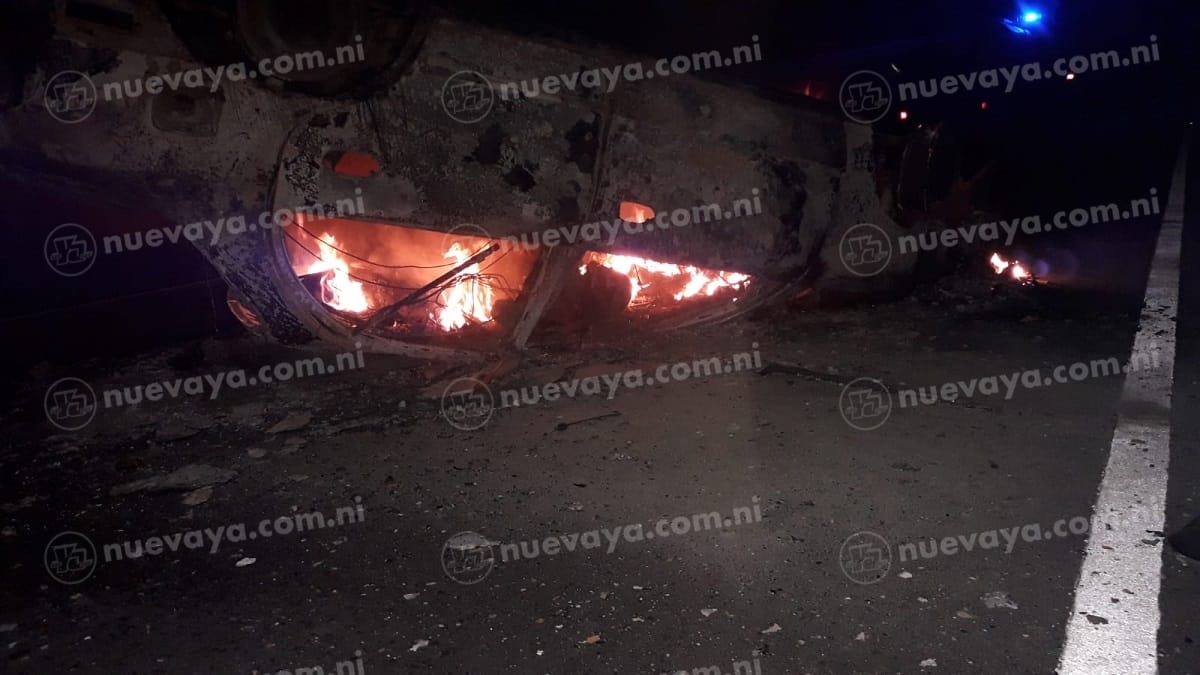 Pasajero muere con sus piernas quemadas en vuelco de automóvil en Quilalí, Nicaragua
