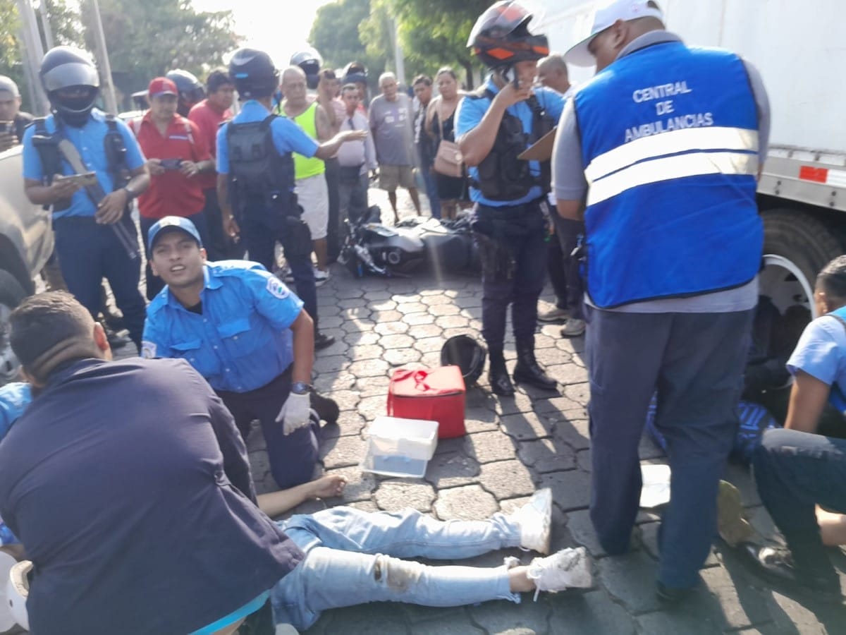 Trágico accidente en Managua: Joven fallece y otro gravemente herido