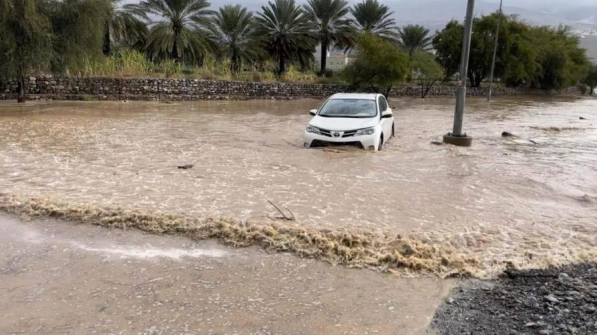 Tragedia en Omán: 18 muertos y lluvias intensas