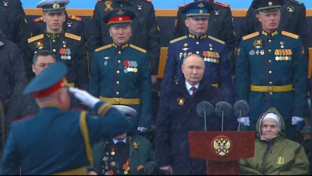 Putin reafirma firmeza en el desfile del Día de la Victoria