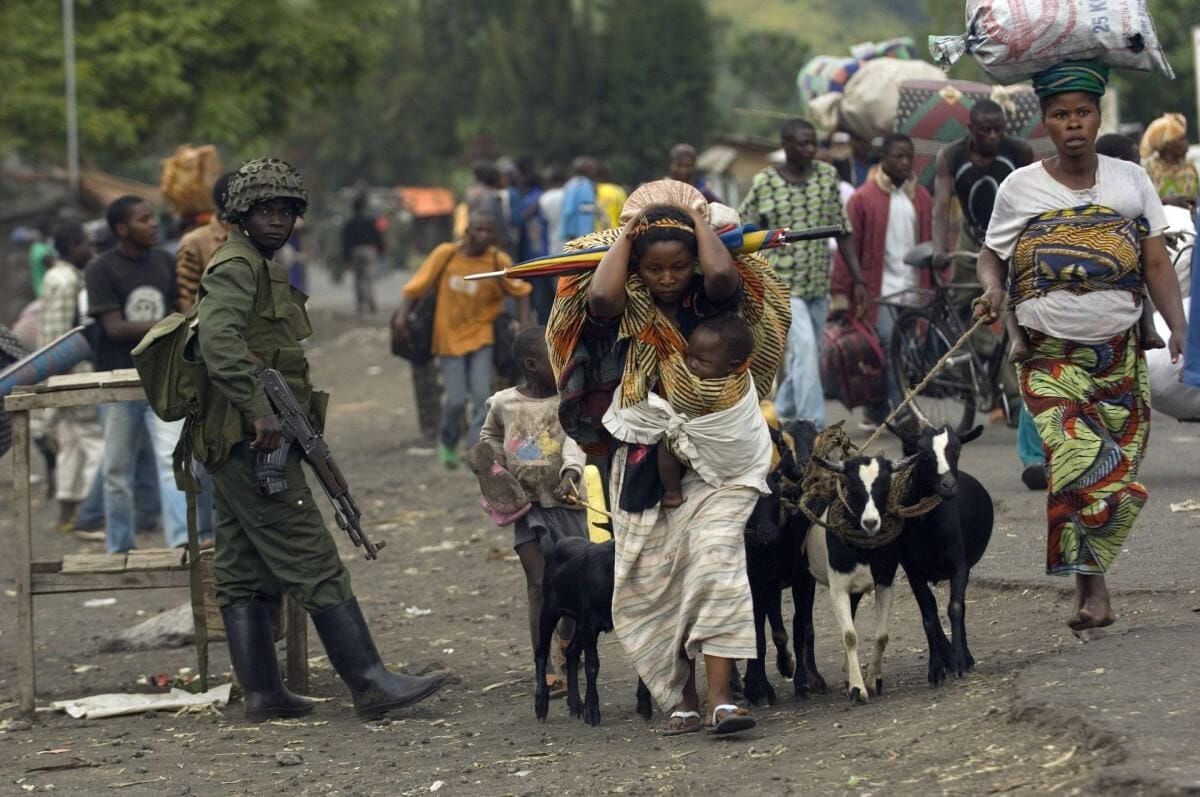 Se estima que a causa de las guerras en la República Democrática del Congo desde 1996 han muerto más de cinco millones de personas