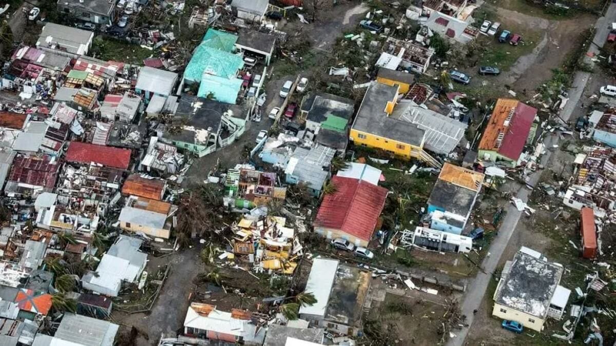El huracán Beryl arrasó en Granada y afectó varias islas del Caribe